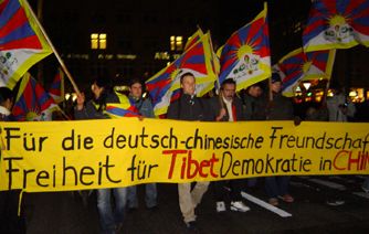 Demonstration am 10. Dezember 2004 in Hamburg