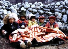 Tibetische Kinder auf der Flucht